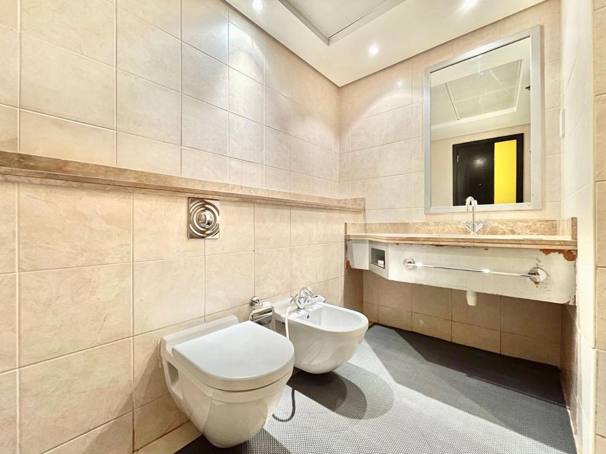 Ar Holiday Home Jbr Dubai Eksteriør bilde