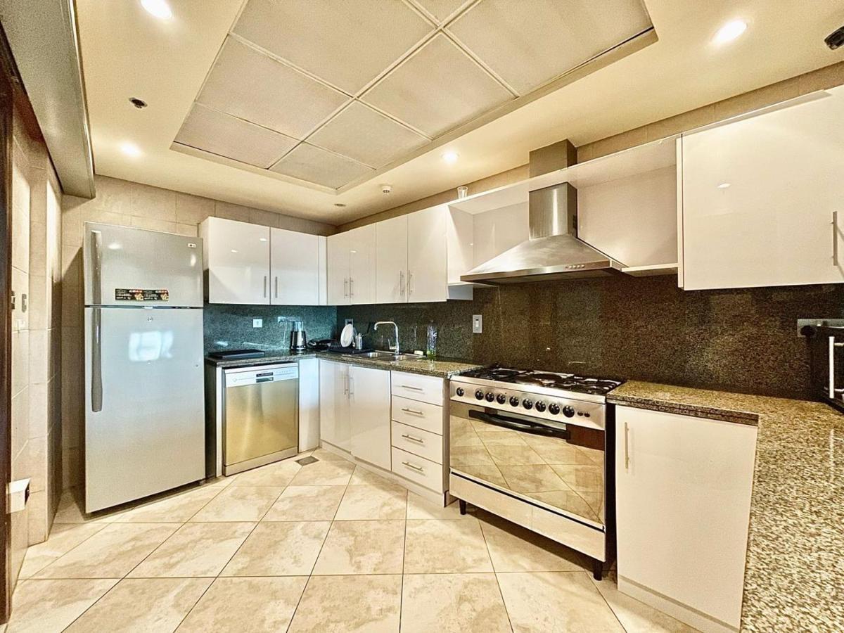 Ar Holiday Home Jbr Dubai Eksteriør bilde