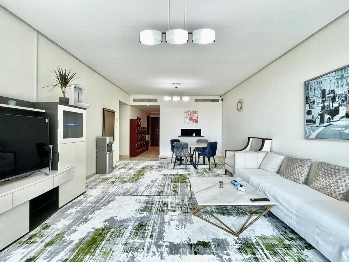 Ar Holiday Home Jbr Dubai Eksteriør bilde