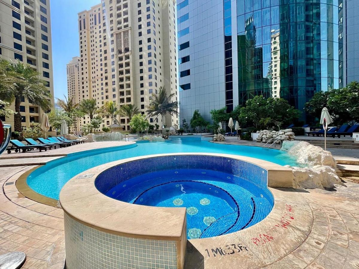 Ar Holiday Home Jbr Dubai Eksteriør bilde
