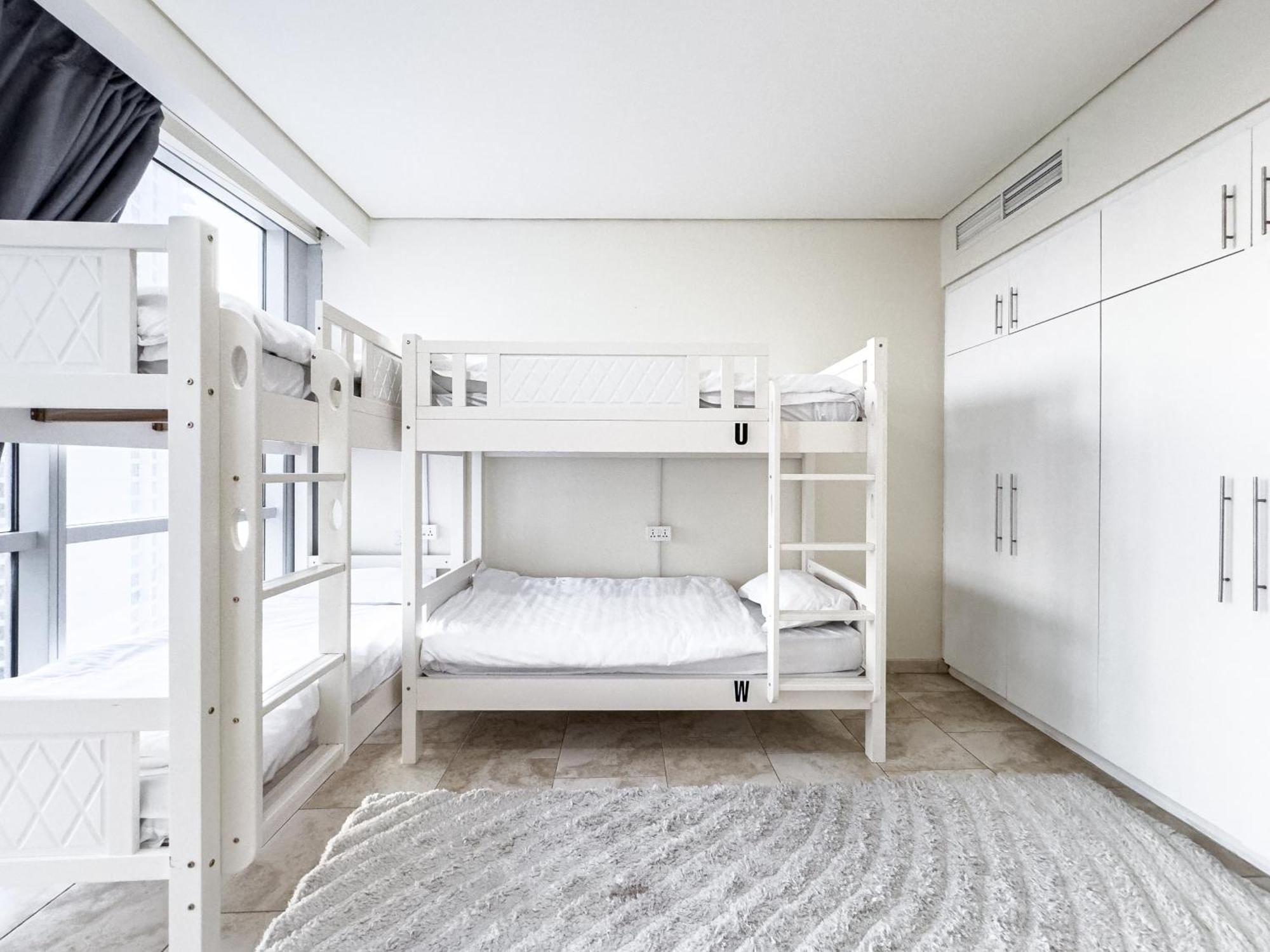 Ar Holiday Home Jbr Dubai Eksteriør bilde