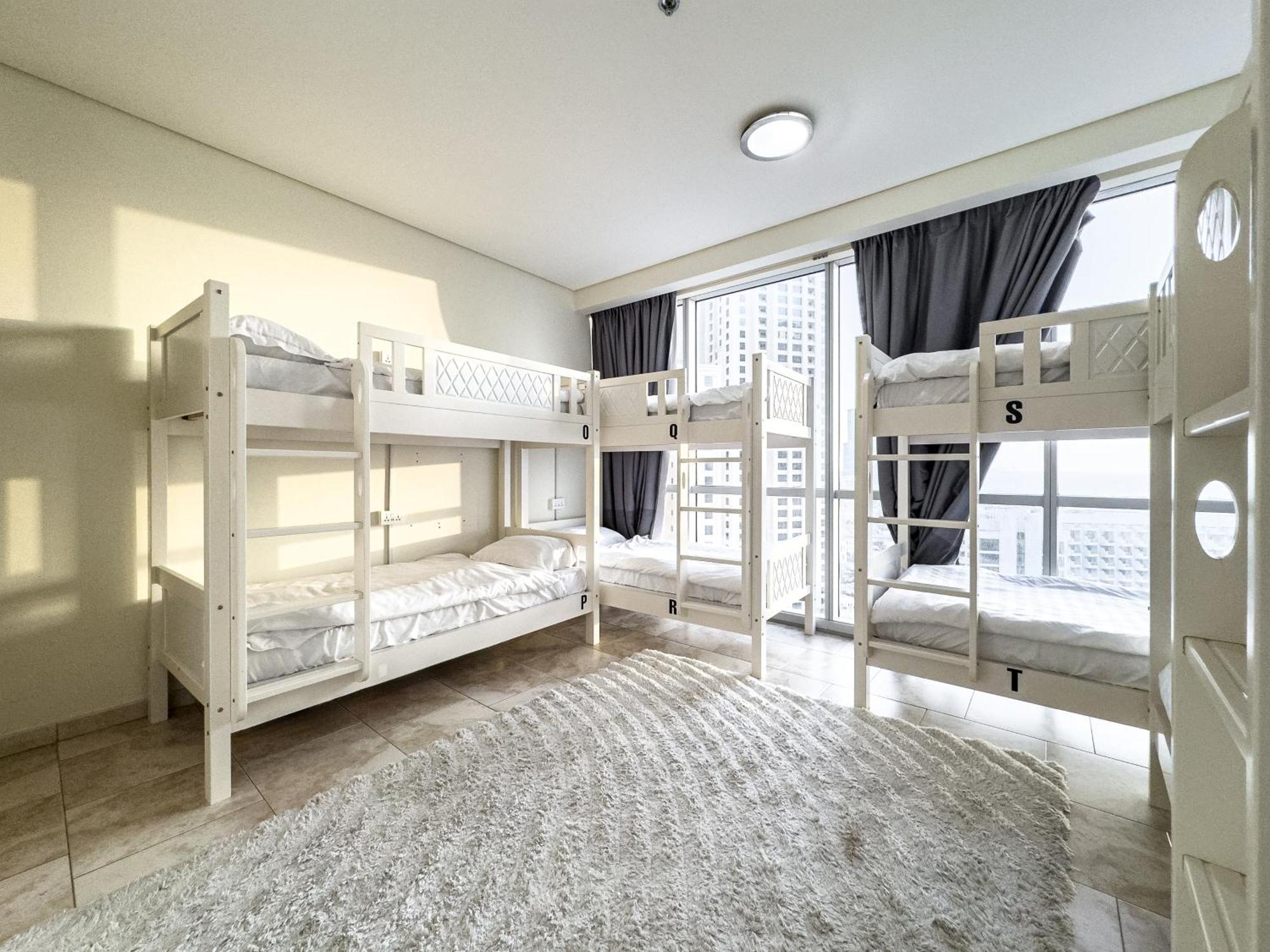 Ar Holiday Home Jbr Dubai Eksteriør bilde