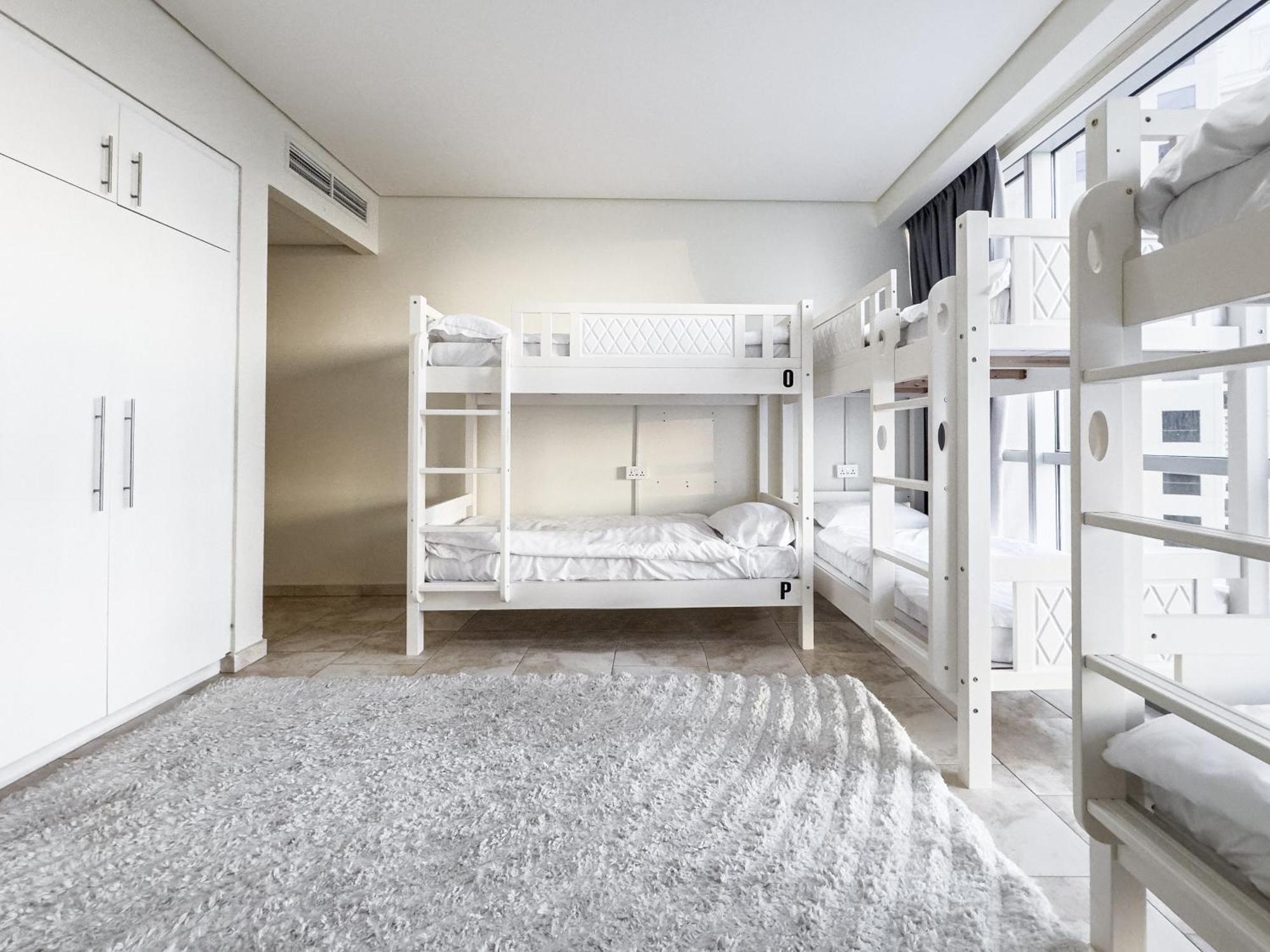 Ar Holiday Home Jbr Dubai Eksteriør bilde